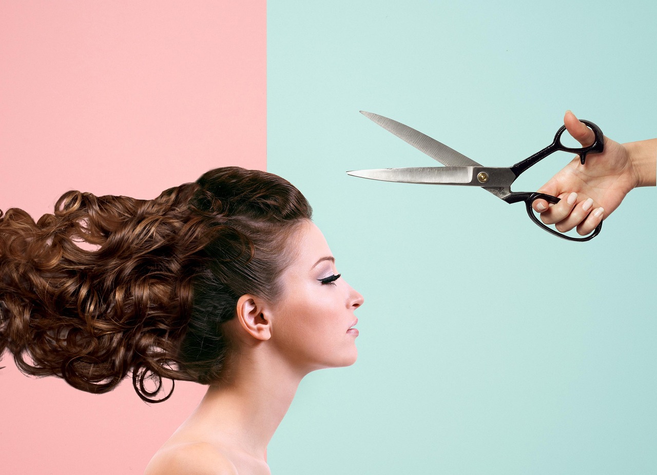 Women's Haircut